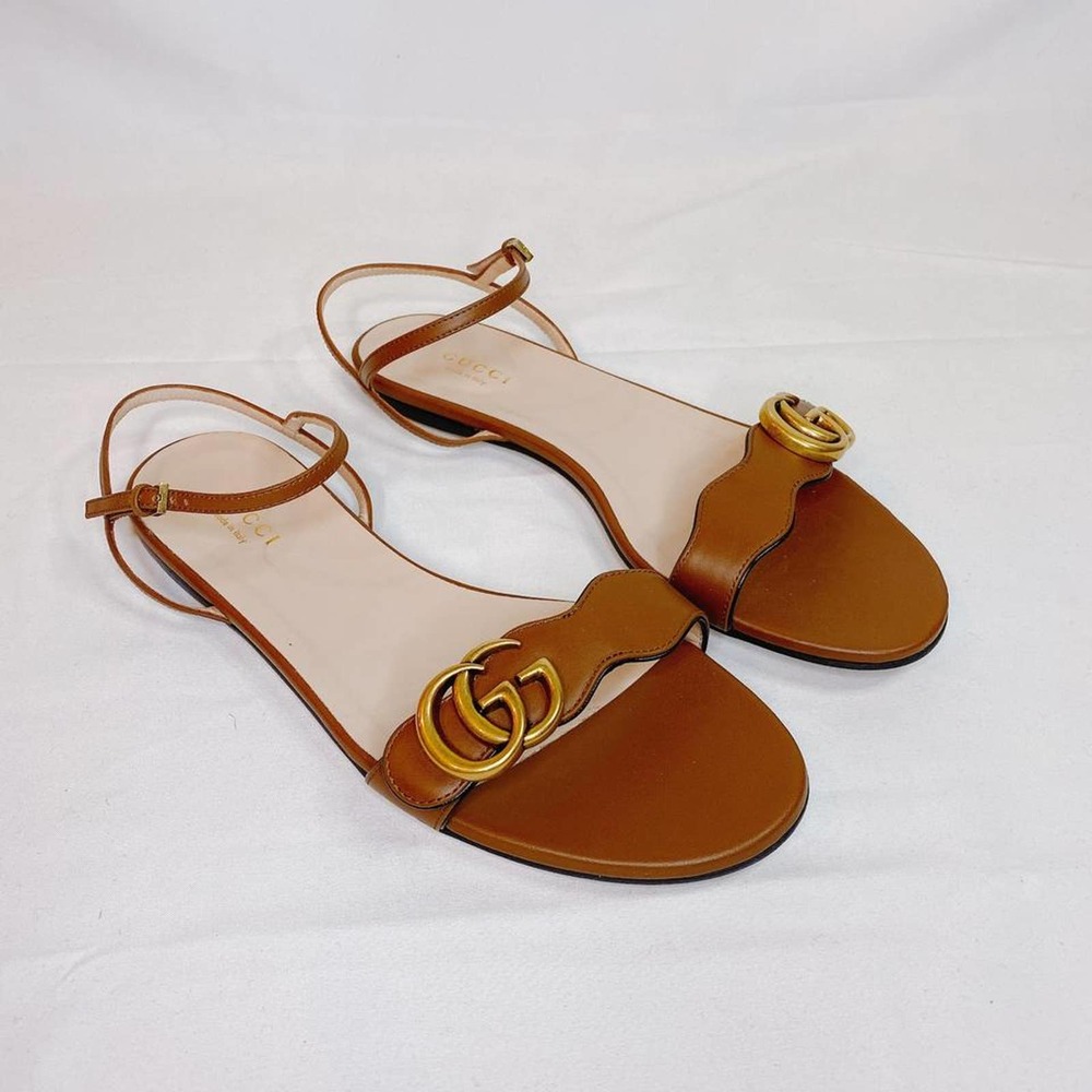 GUCCI Marmont GG logo leather flat sandals